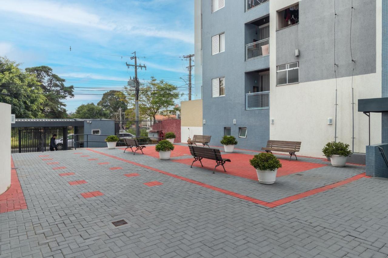 Family Space Curitiba/Vaga De Garagem Gratis Exteriör bild