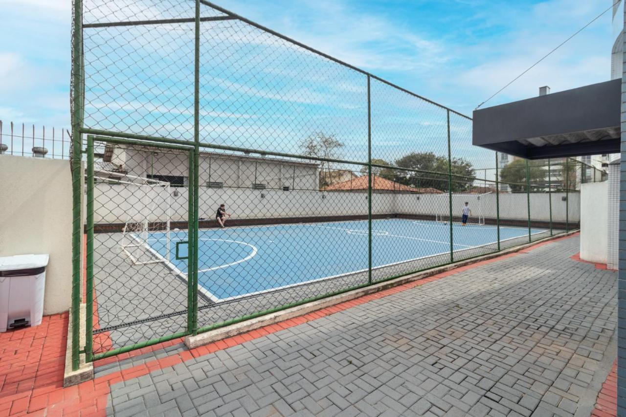 Family Space Curitiba/Vaga De Garagem Gratis Exteriör bild